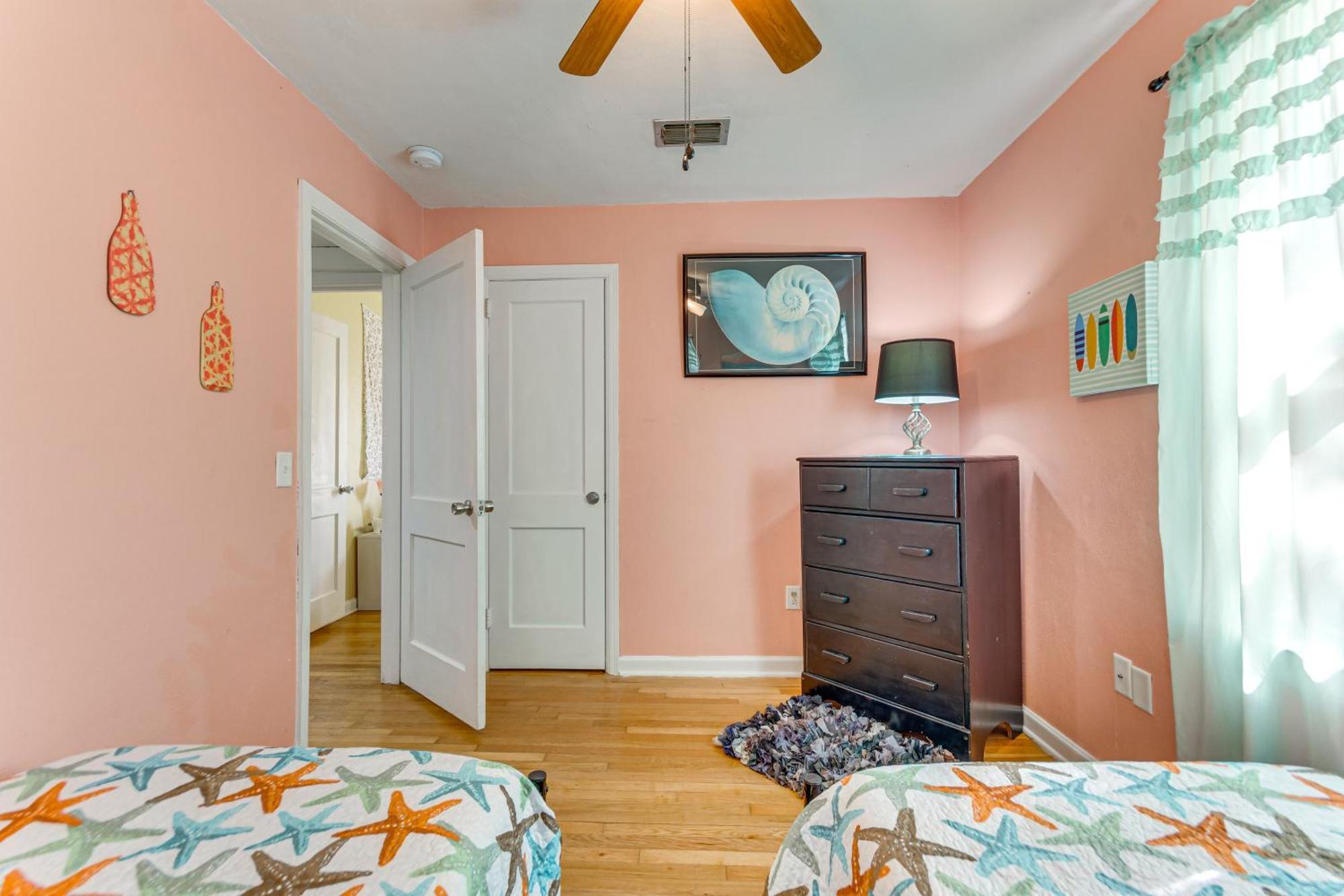 Fort Walton Coastal Retreat With Yard Walk To Beach ฟอร์ตวัลตันบีช ภายนอก รูปภาพ