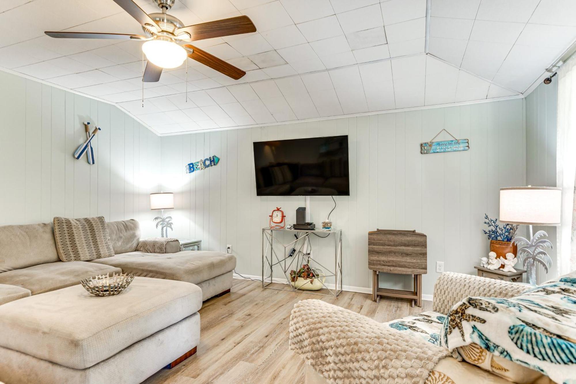 Fort Walton Coastal Retreat With Yard Walk To Beach ฟอร์ตวัลตันบีช ภายนอก รูปภาพ