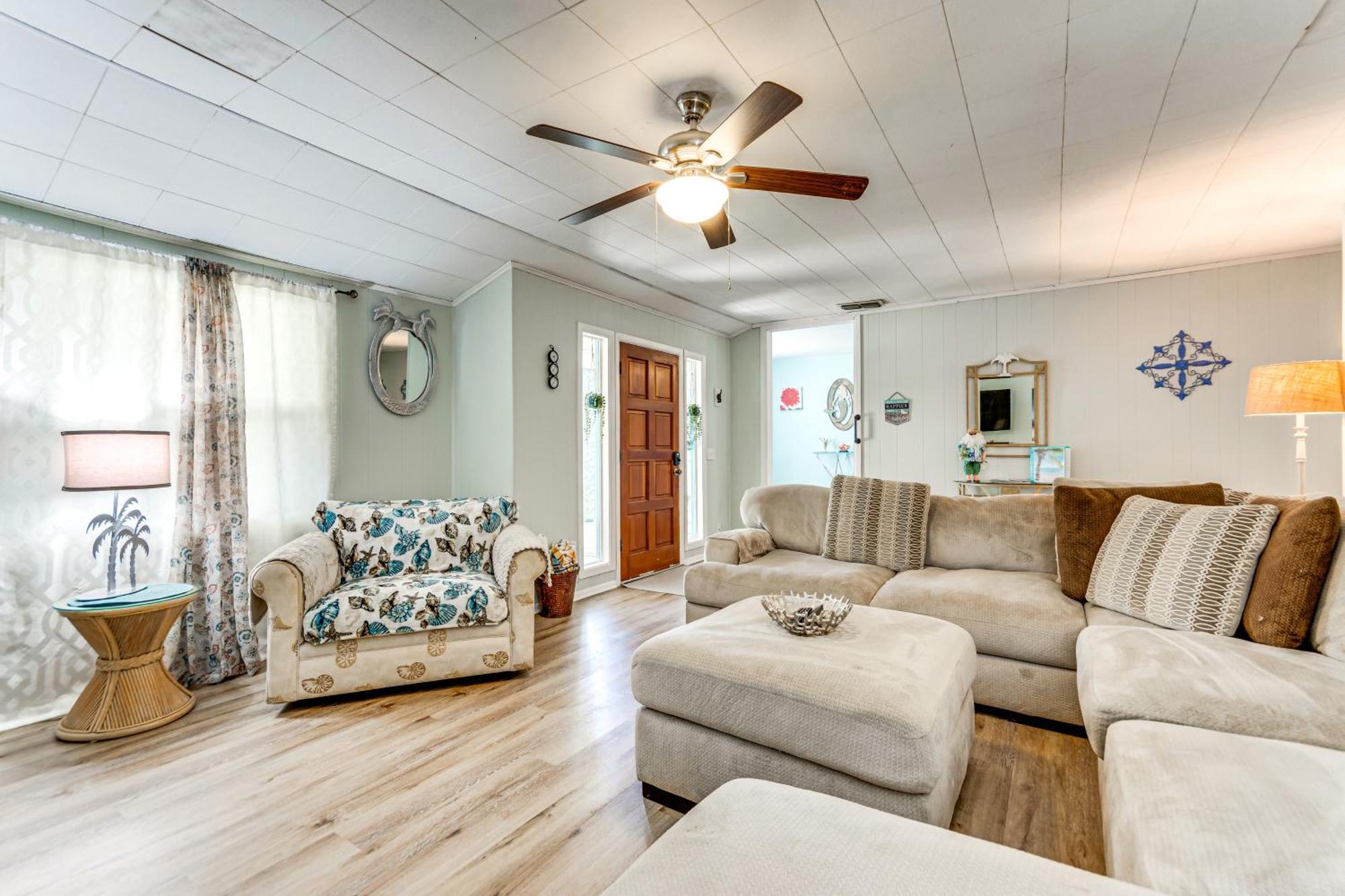 Fort Walton Coastal Retreat With Yard Walk To Beach ฟอร์ตวัลตันบีช ภายนอก รูปภาพ